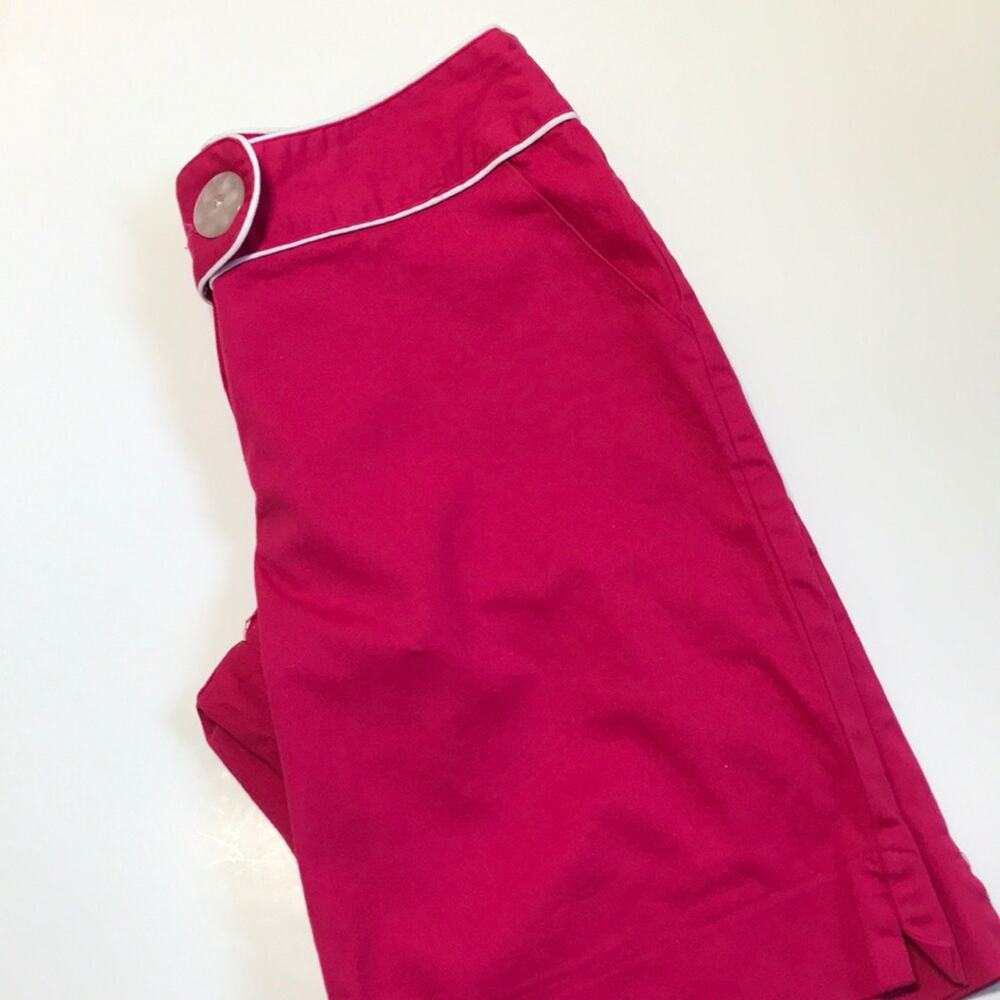 Pink Vintage Bermuda Shorts with White Piping in Cotton/Spandex Blend Size 10